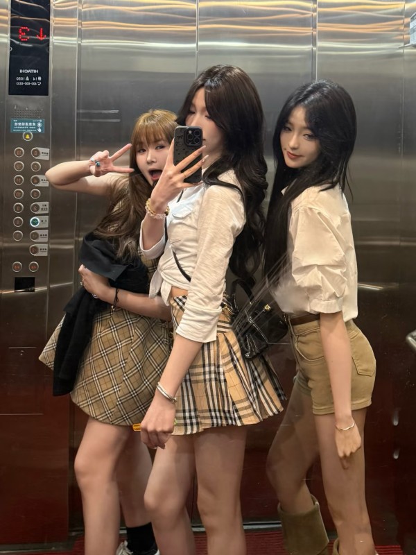 Asiáticas cariñosas sex muy completos