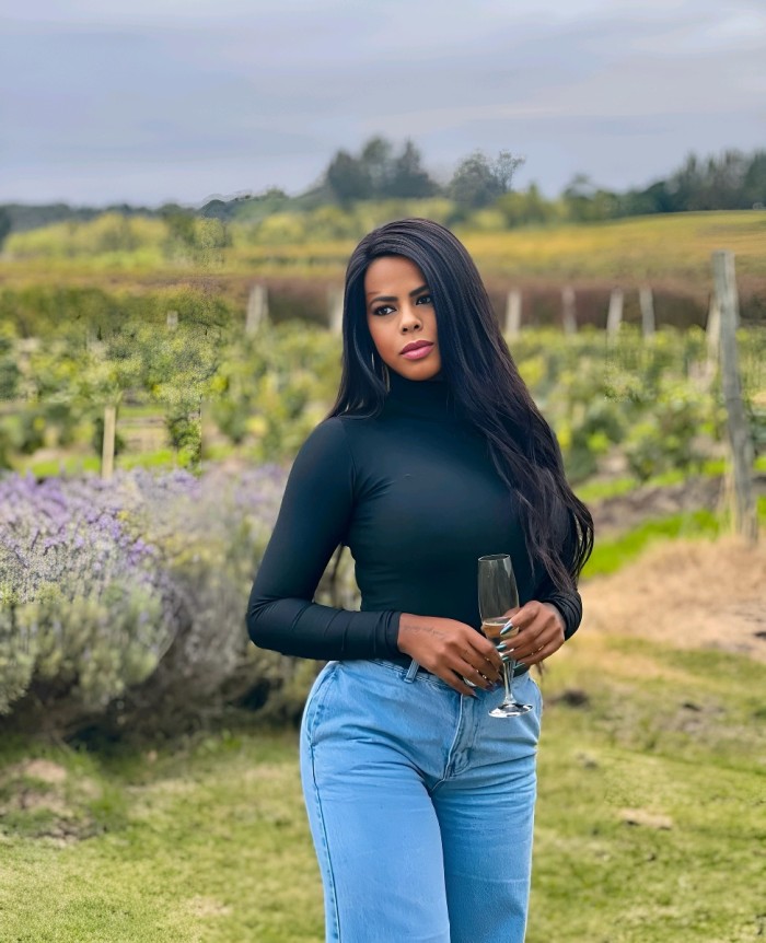 TRANSEX BRASILEÑA REAL Y SUPER ACTIVA