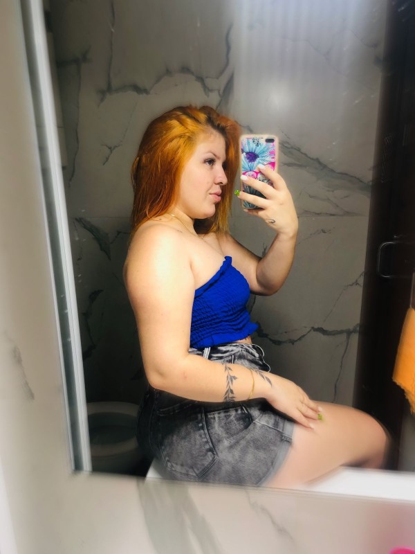 Soy jazmin HAGO MARAVILLAS CON LA BOCA, VEN A PROBARLAS