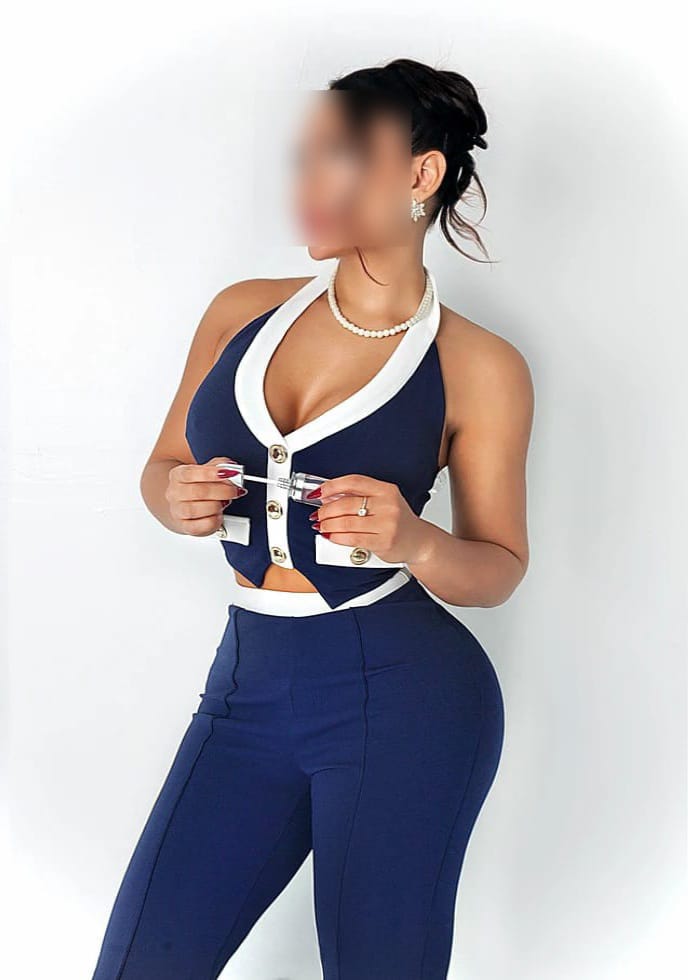 LATINA GUAPA Y CARIñOSA NUEVA BADAJOZ