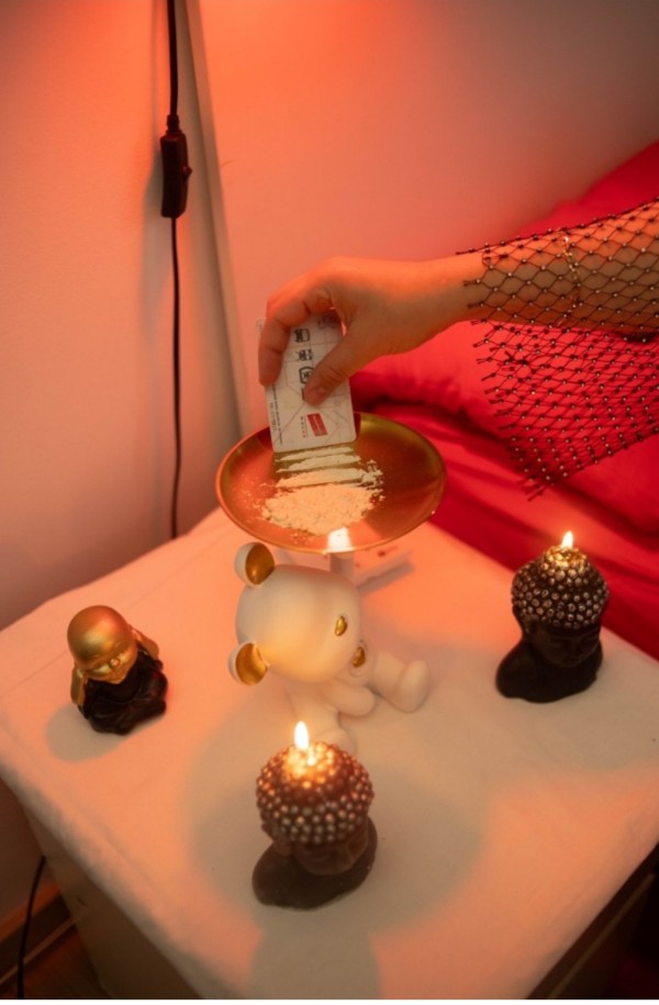 Trans fiestera activa dominante , sin límites, garganta profunda,