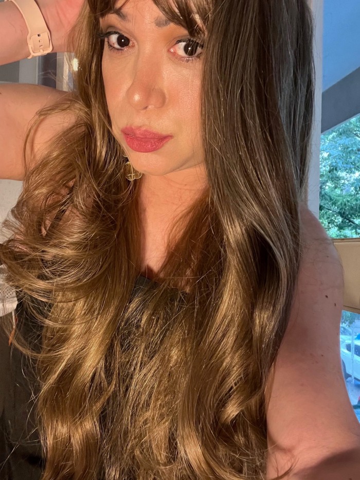 MASAJES. Discreción. CAMILLA BESO NEGRO SANTS