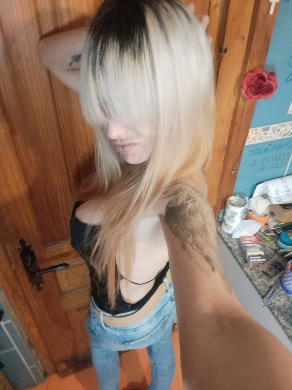 Solo hago salidas /atiendo también en tu coche