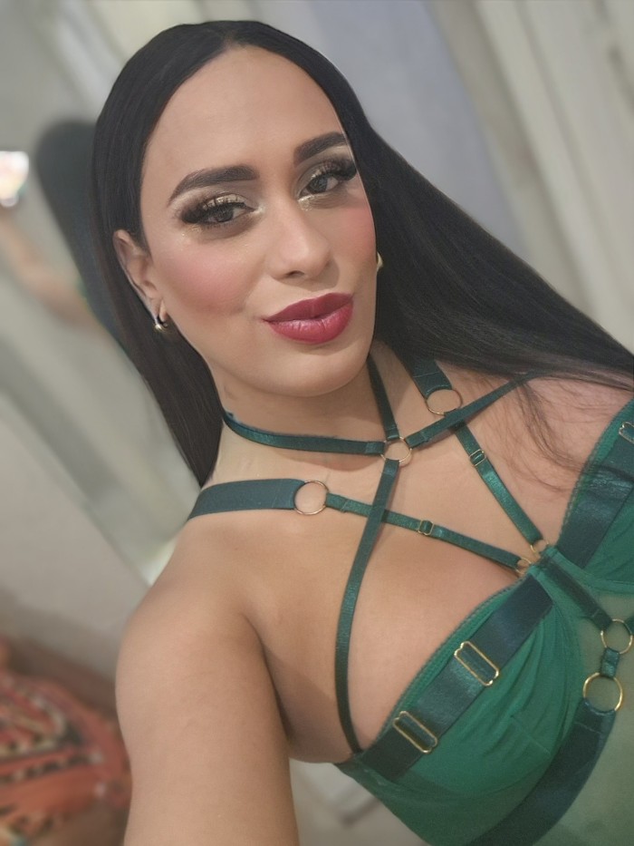 Hola mis amores. Soy koral chica trans encantadora