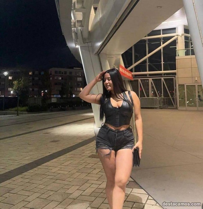 Chiclana. Morena jovencita 22 años