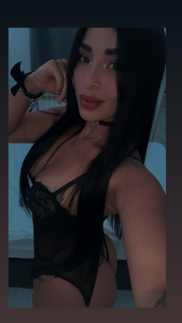 Estaré solo 8 días activa 24/7 🩵