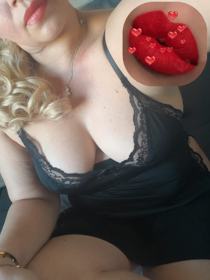 RUBIA EXPLOSIVA MADURITA 36 AÑOS REGRESO 24H