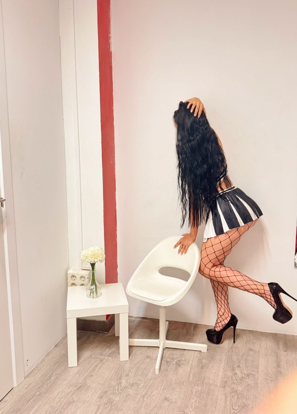 FLAKITA BELLA CON GANAS DE TODO …. NUEVA EN MALLORCA