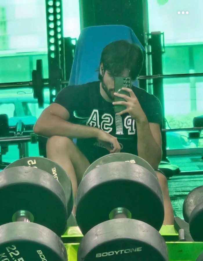 Dos pollas en tu boca!