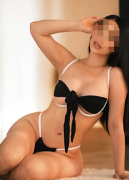 POR UNA SEMANA EN LA CIUDAD FLAQUITA JOVENCITA