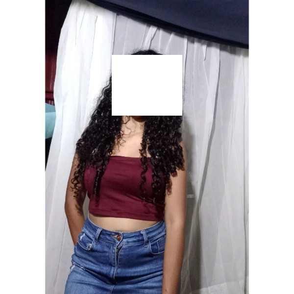 SANTA CRUZ JOVENCITA GUAPA SOLO SALIDA Y COCHE