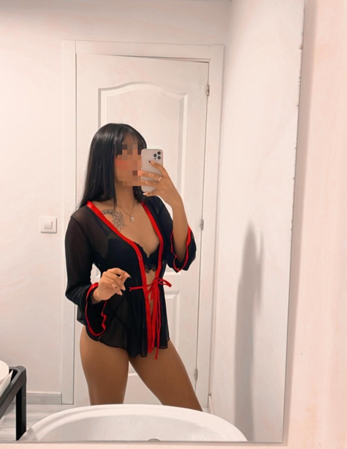 Niñata quiere diversión y follar a tope (torrasa)