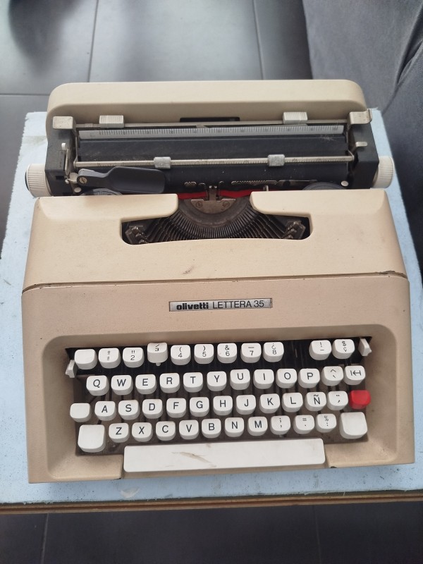 habitaciones solo para chicas independientes 24 h