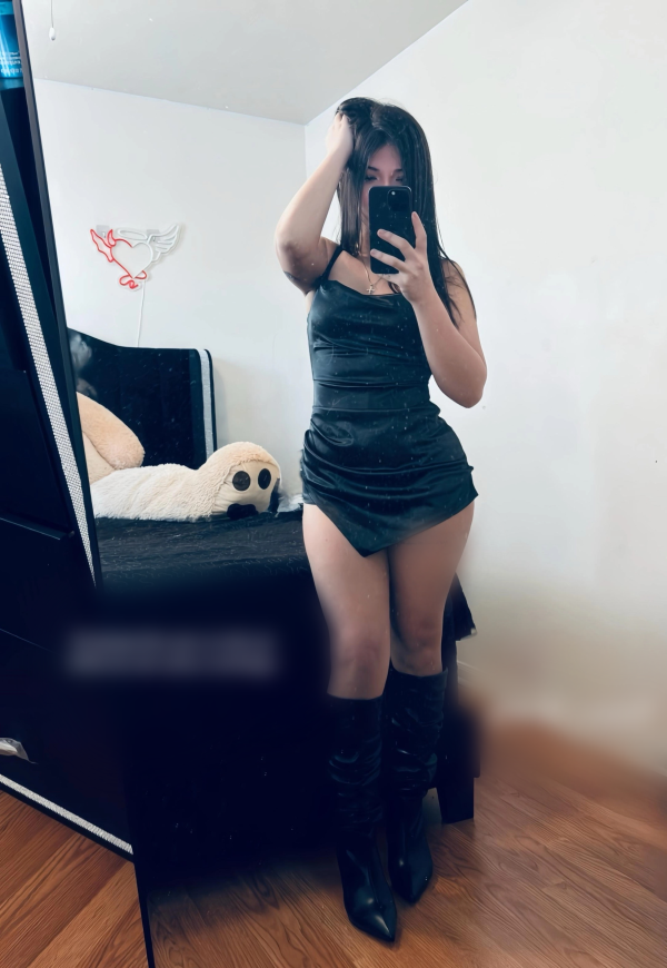 DESDE VENEZUELA DELGADA, GUAPA Y JOVENCITA.. .PACKS DE HORAS