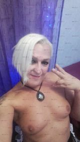 CHUPONA.LECHERA.TRAGONA.DOMINANTA.TODOS LOS SERVIC