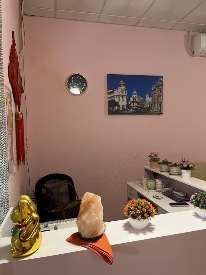 MASAJISTAS CHICAS ASIATICAS EN USERA