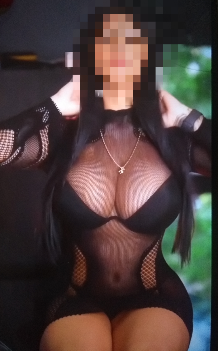 Latina caliente morbosa en valdemoro