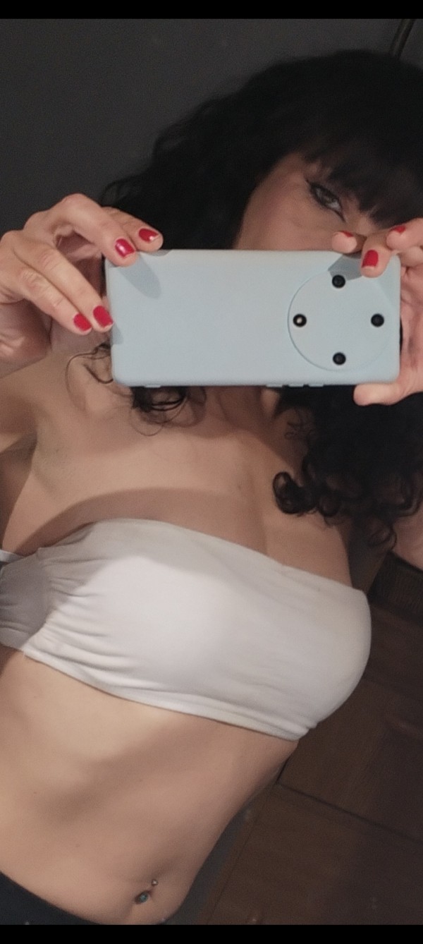 PAULA ..CATALANA..CARIÑOSA