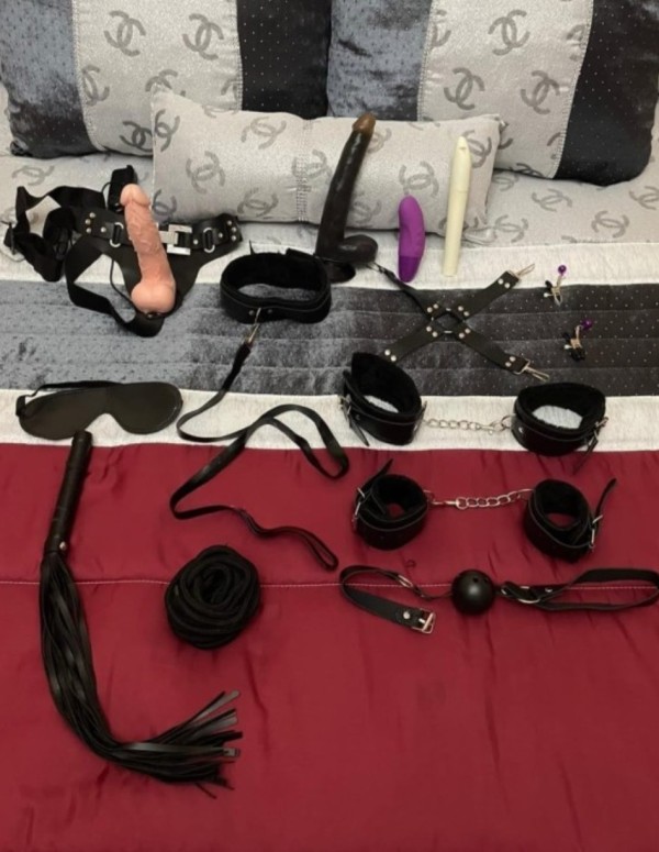 CACHONDA MORBOSA GOLOSA FIESTERA