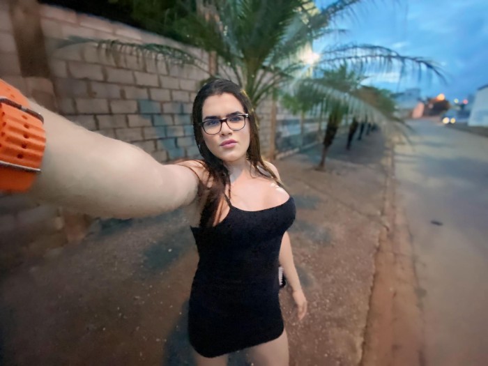 RECIÉN LLEGADA EN LA CIUDAD