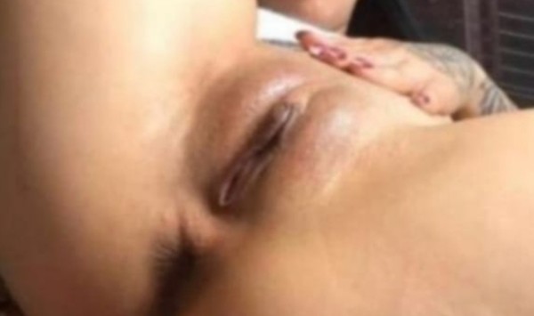 SILVIA FIESTERA DELGADA FOLLADORA
