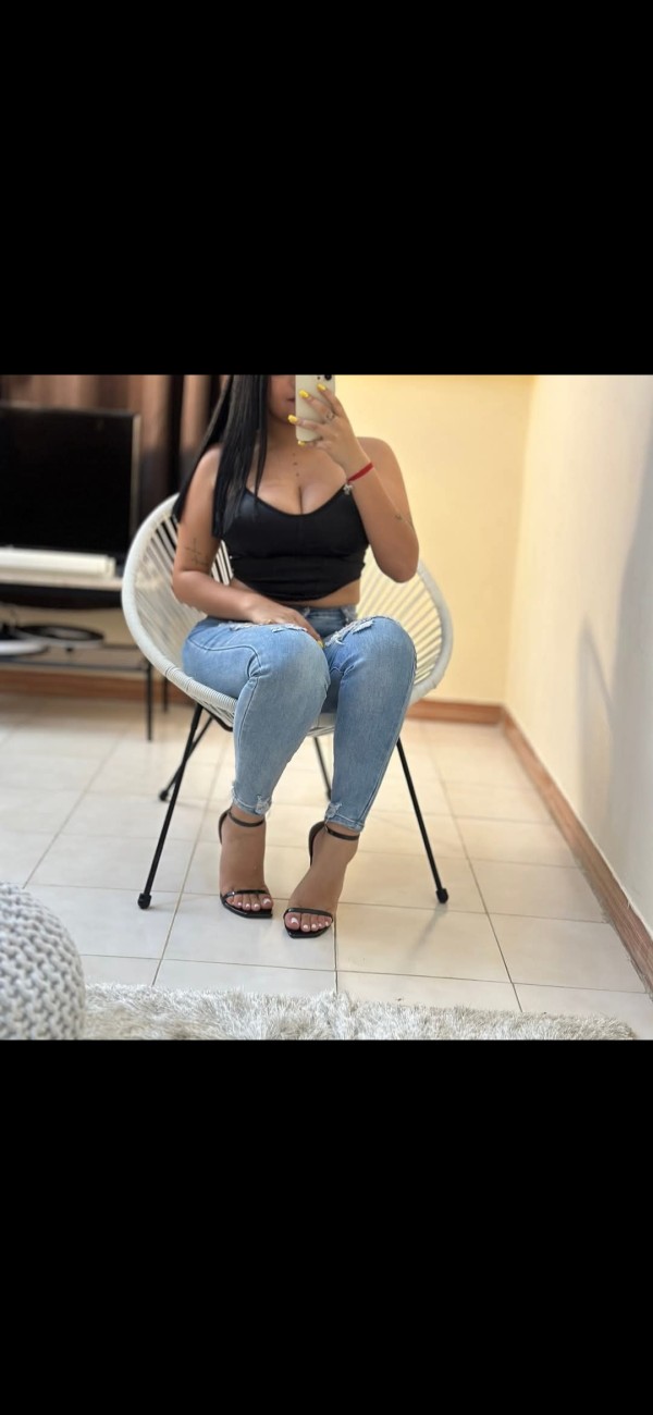 BUSCONA FACIL DE FOLLAR