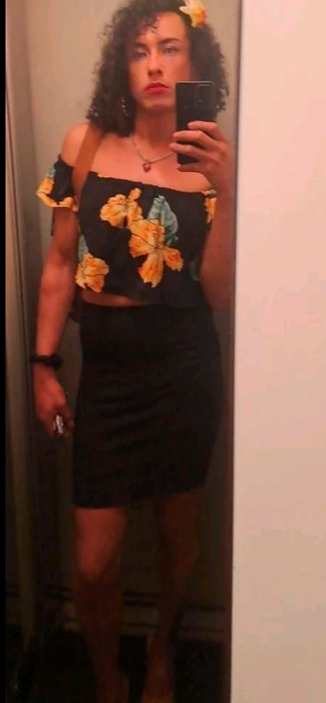 Elegante y seductora latina