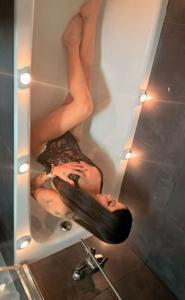 ESCORTS HERMOSAS SEXYS JOVENCITAS CACHONDAS