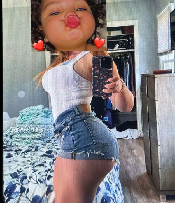 CHICA SEXI Y CACHONDA