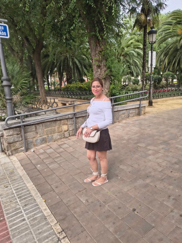 Sólo videollamada y venta de videos personalizados