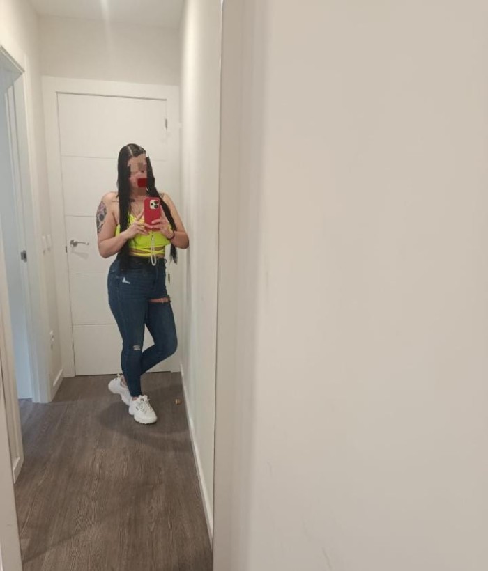 SOY EXTROVERTIDA Y MUY ARDIENTE EN EL SEXO