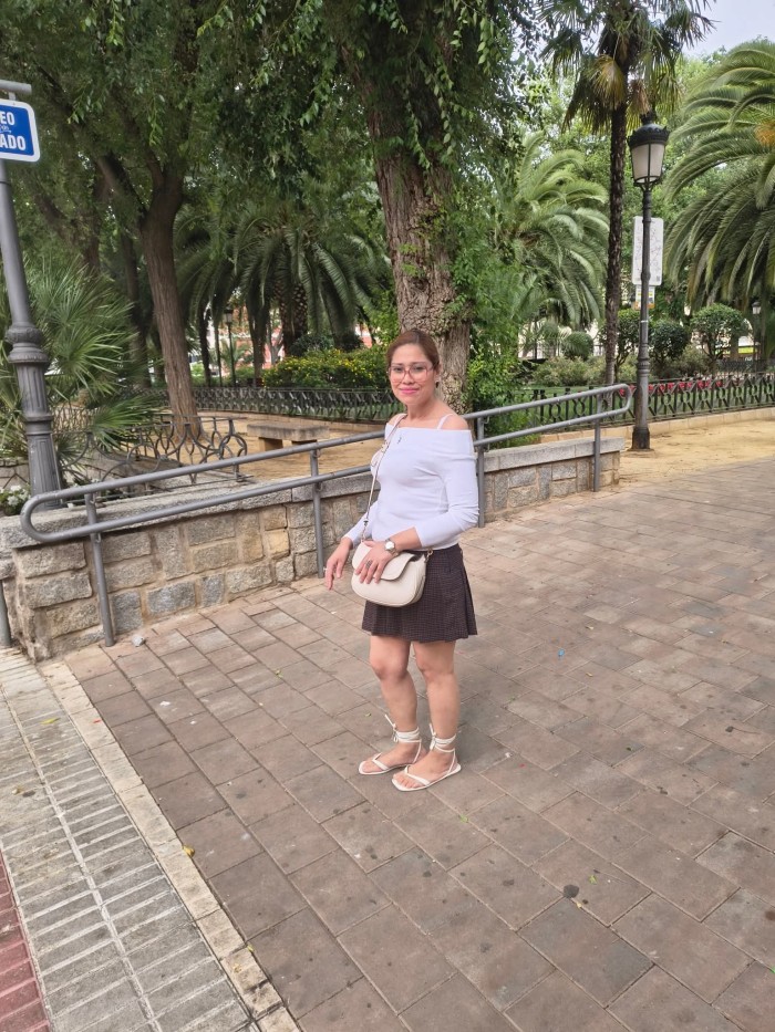 Sólo videollamada y venta de videos personalizados