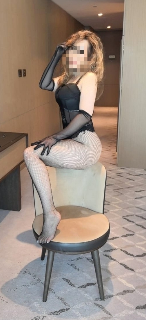 JOVEN,SENSUAL Y COMPLACIENTE ENGIRONA
