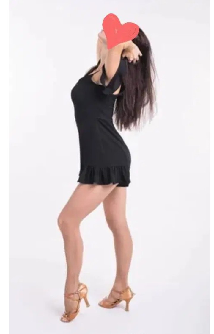 RECIÉN LLEGADA..Complaciente y muy cachonda