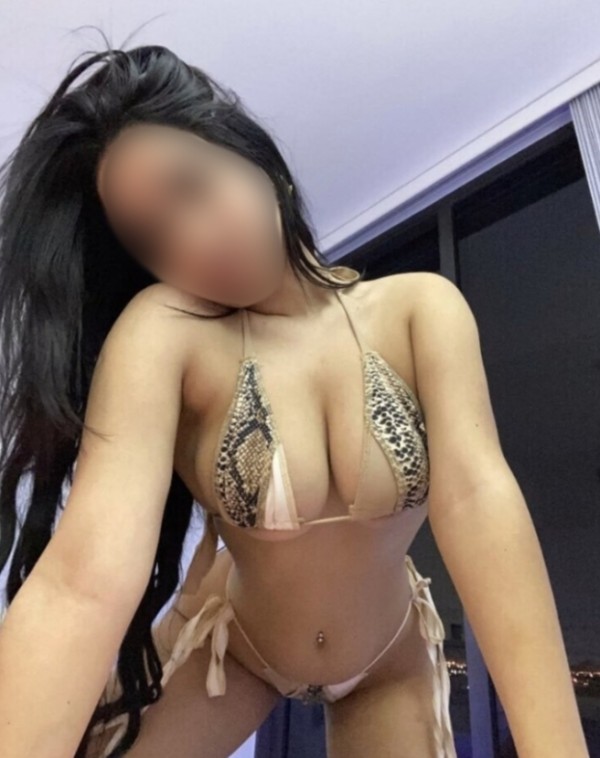 Estoy recién llegada solo estaré 3 días ven y disfrutamos