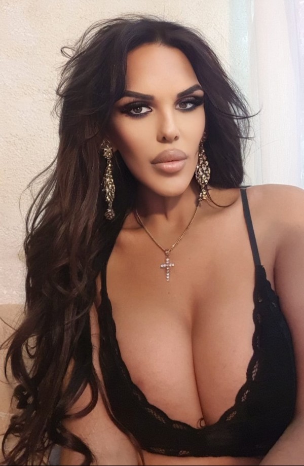 Hagamos magia estare encantada de complacerte