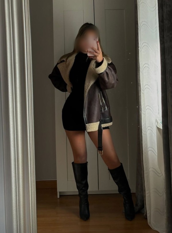 Chica guapa recién llegadita te espero