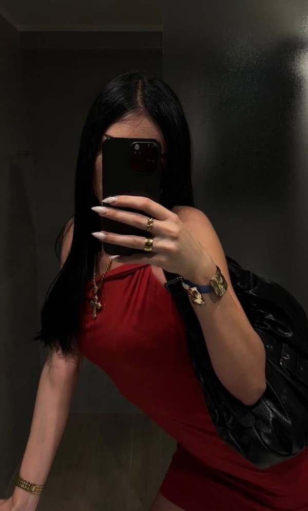 OLIVIA ESPAÑOLA,SALIDAS Y CONTENIDO