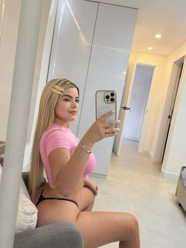 TE ESTOY ESPERANDO PARA QUE ME SAQUES HASTA LA ÚLTIMA GOTA DE MI LECHE