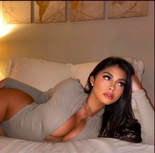 Sexy Lena Ukraniana Puerto Banus