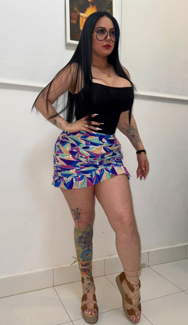 COLOMBIANA DE LUJO CON CUERPO PARA PECAR