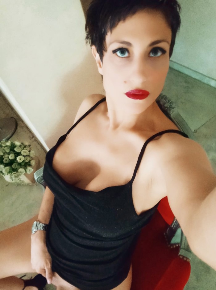 DESCUBRE A MICA, TU COMPAÑERA INOLVIDABLE