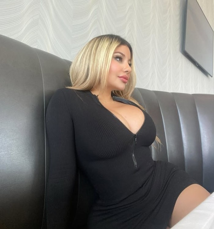 Sexy conejita Playboy para ti