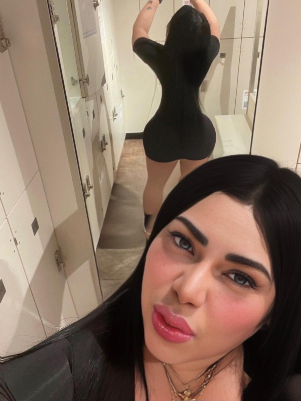 TU  bebesita explosiva  Tierna experimentada seductora guapísima bombón