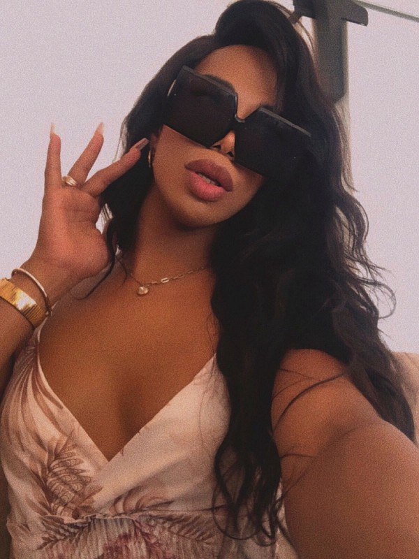 CHICA TRAN SUPER DOTADA