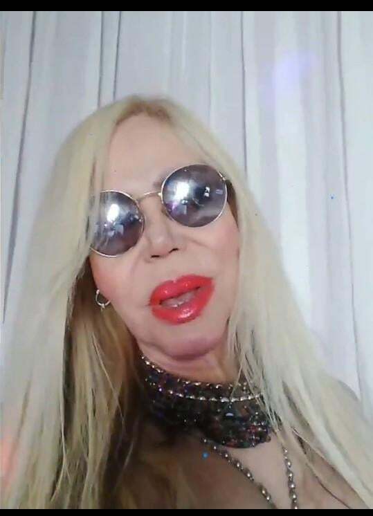 Madura de vicio te gustan las viejas..