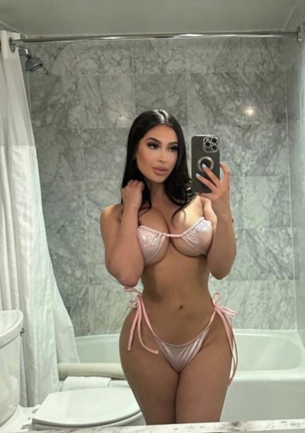 Elena Tantra Beautiful and Sexy