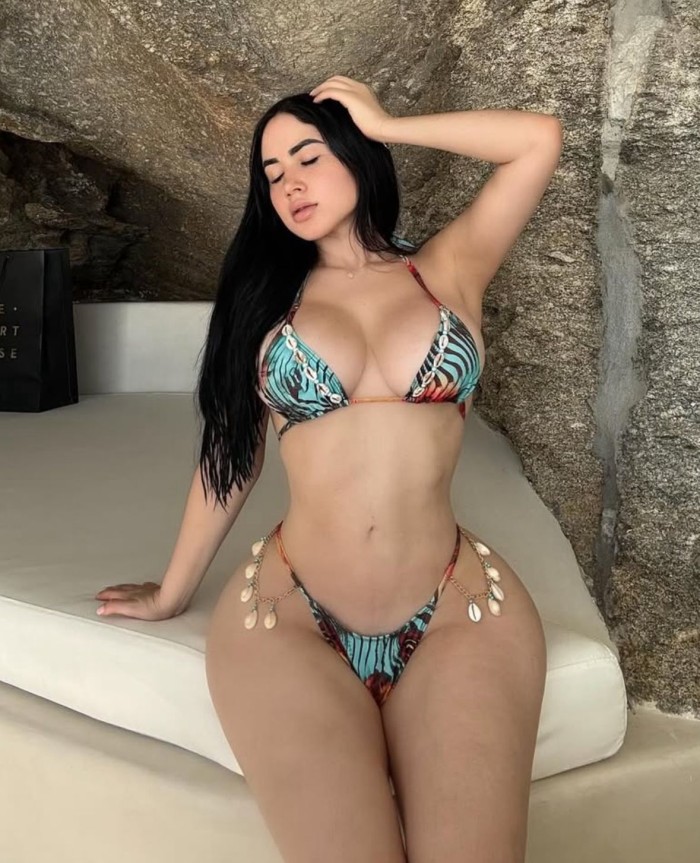 MASAJISTA SEXY GUAPA DELICADA HIGIENICA Y DISCRETA