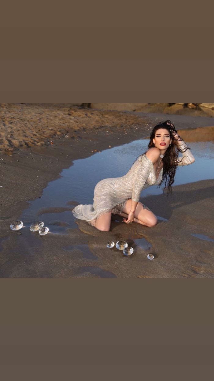 Ts española versátil 100%