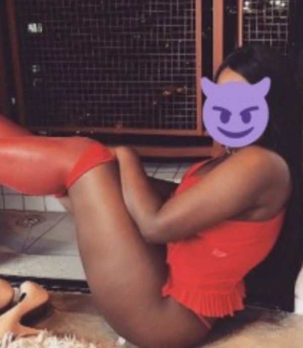 Hermosa Morena Brasileña